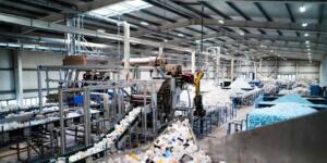 What Is the Best Way to Handle Organic and Plastic Waste